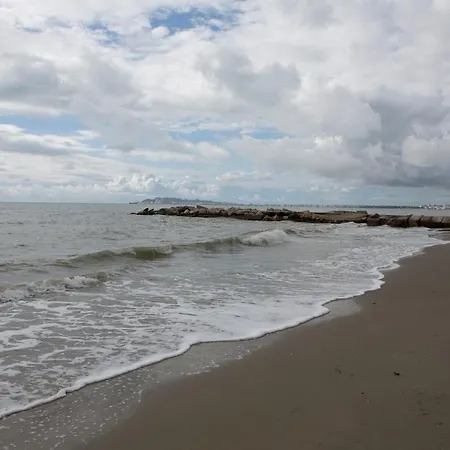 格林特酒店 格勒姆