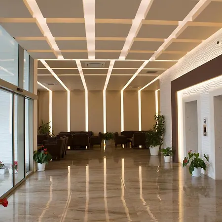 格林特酒店 酒店