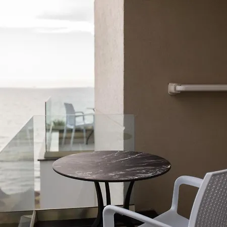 Grint Hotell Golem (Tirana)
