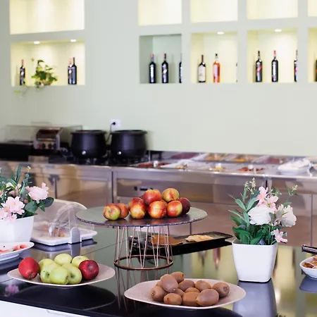 格林特酒店 4* 格勒姆