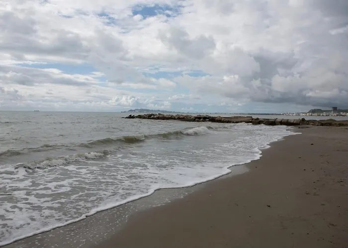 Grint Golem (Tirana)